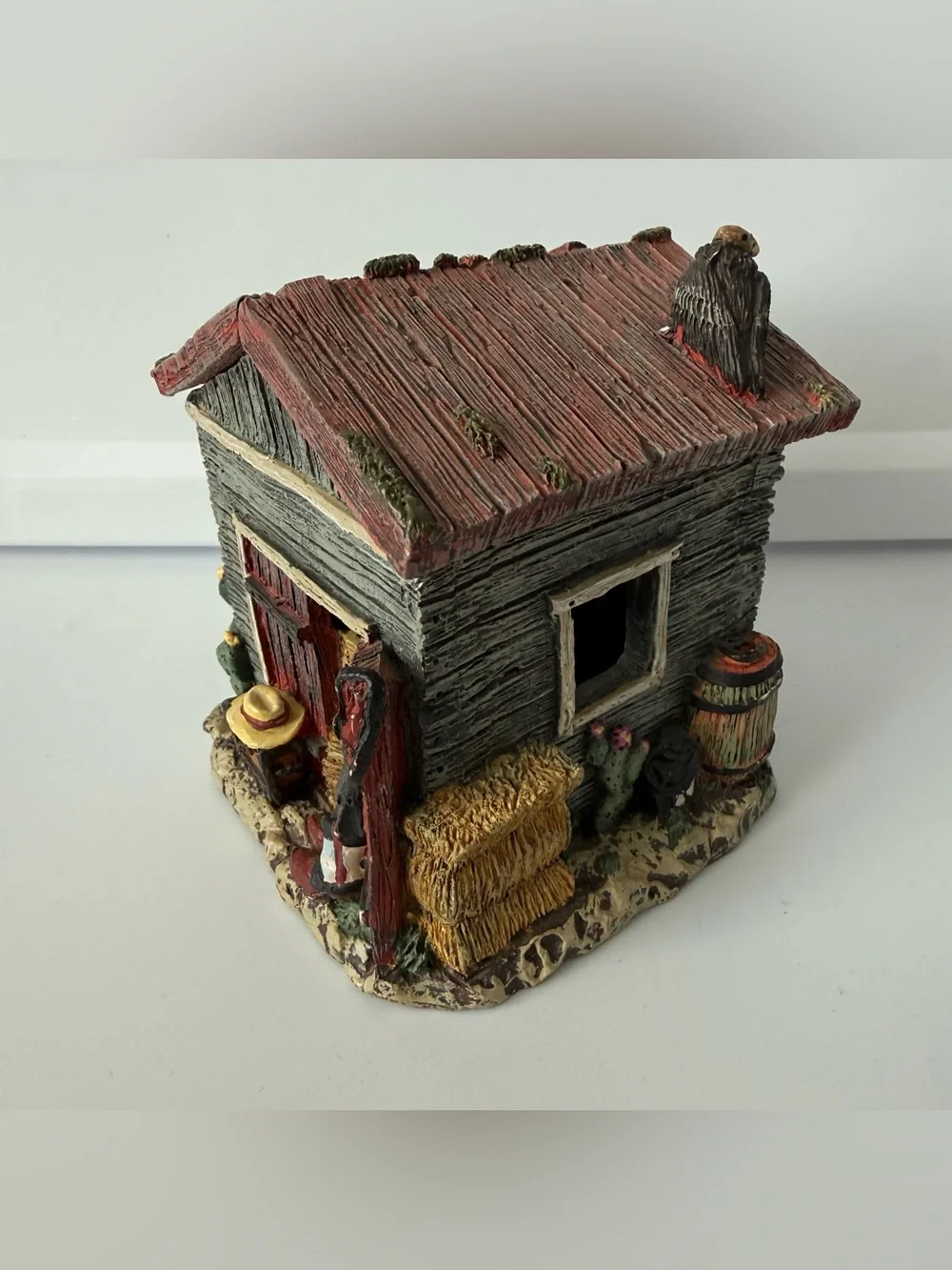 FIGI Graphics 1995 Vintage Stable Trinket Box Western Barn Removable Roof